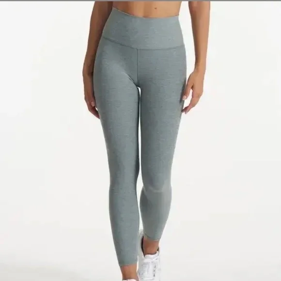 Vuori leggings - Picture 1 of 3